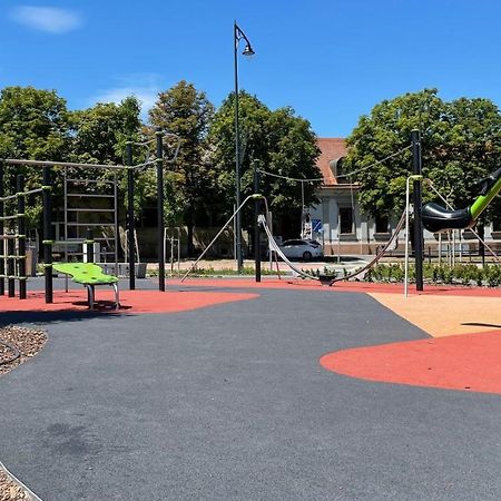 Bristol Apartments バヤ エクステリア 写真